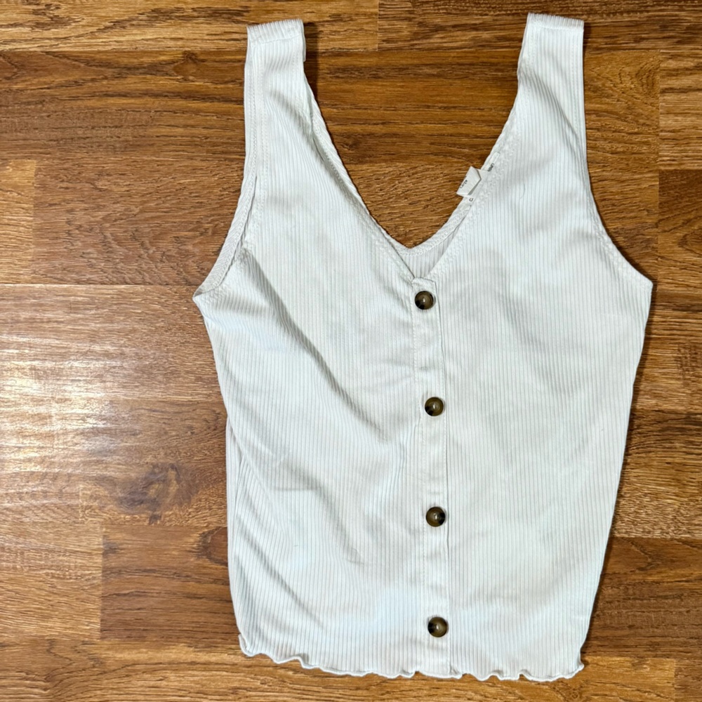 Caution To The Wind White Ribbed Ruffled Top size L